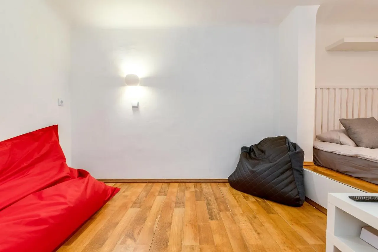 Little Cola Apartment In Dohany Street With Ac Budapest Hungría